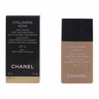 Liquid Make Up Base Vitalumière Aqua Chanel