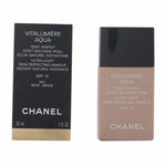 Liquid Make Up Base Vitalumière Aqua Chanel