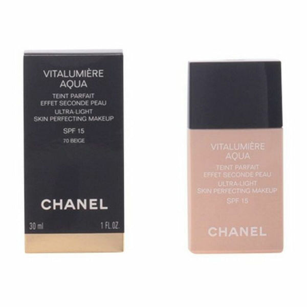 Liquid Make Up Base Vitalumière Aqua Chanel