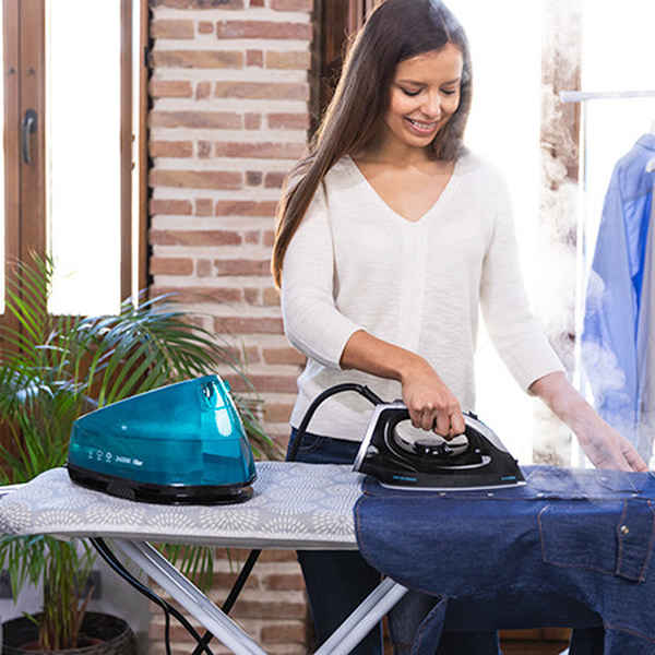 Steam Generating Iron Cecotec Fast&Furious 8010 Vital 2400W