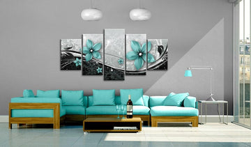 Canvas Print - Turquoise flower of night