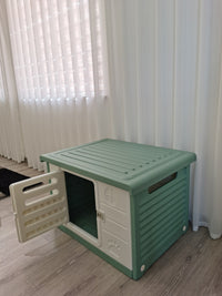 Medium Plastic Pet Dog Puppy Cat House Kennel Green